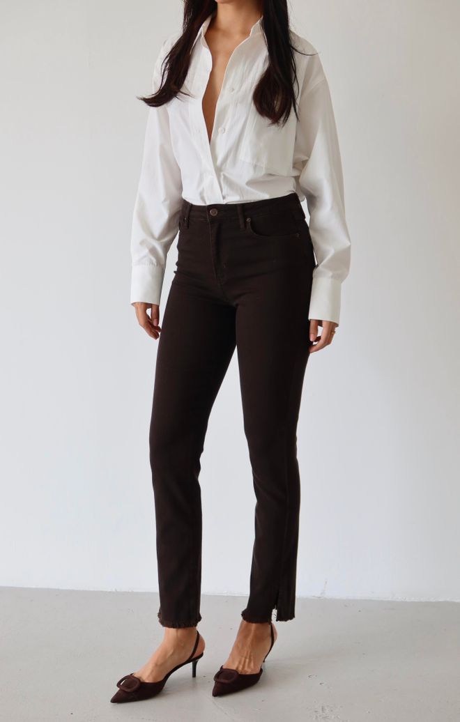 LACARINO Braun Mom Jeans Hohe Taille Gerade Beine Großhandelskleidung Lässig