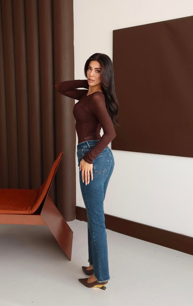 LACARINO Blugi Mom Albastru Cu Picior Drept Și Închidere Cu Nasturi Îmbrăcăminte cu ridicata Sexy