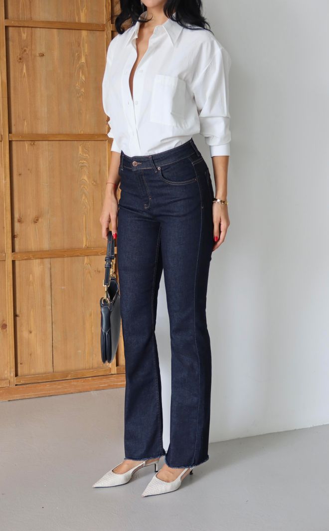 LACARINO Blue Jeans With Flare Leg And Buttoned Closure Wholesale Clothing 1