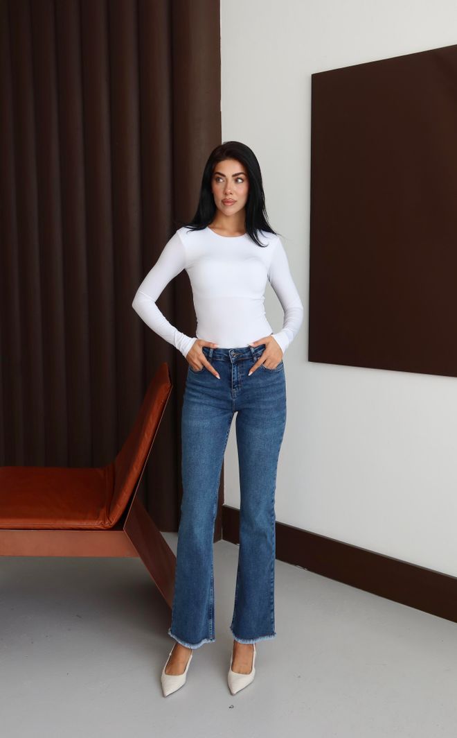 LACARINO Calças De Ganga Mom Azuis Com Perna Reta E Fecho Com Botões Roupas por atacado 1