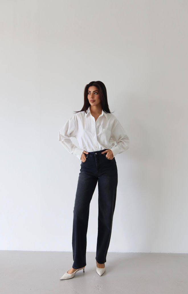 LACARINO Black Mom Jeans With High Waist And Button Closure Wholesale Clothing 1