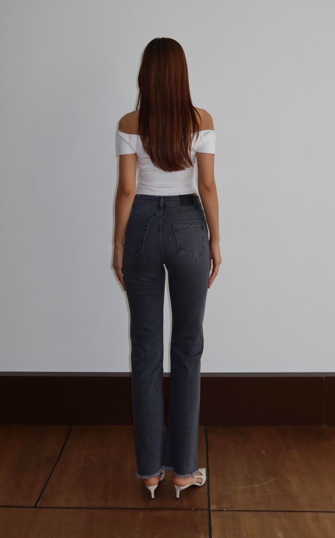 LACARINO Grey Mom Jeans High Waist Straight Leg Buttoned Wholesale Clothing Spring