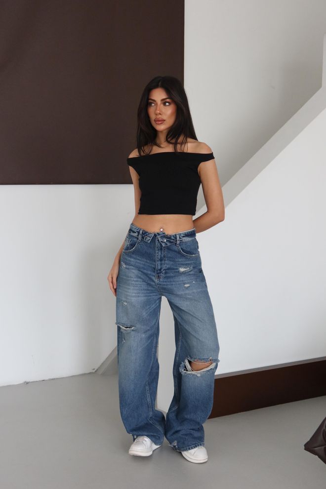 LACARINO Blauwe Spijkerbroek Met Hoge Taille En Wijde Pijpen Mom Pasvorm Groothandel Kleding 1