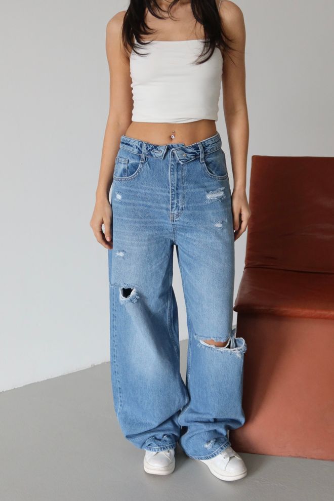 LACARINO Blauwe Mom Jeans Hoge Taille Wijde Pijp Geknoopt Groothandel Kleding Lounge