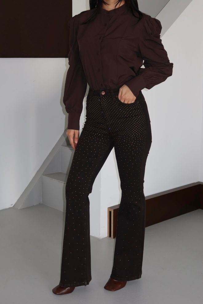 LACARINO Дънки Глем Буткат С Висока Талия В Черно С Пайети Дрехи на едро Небрежен