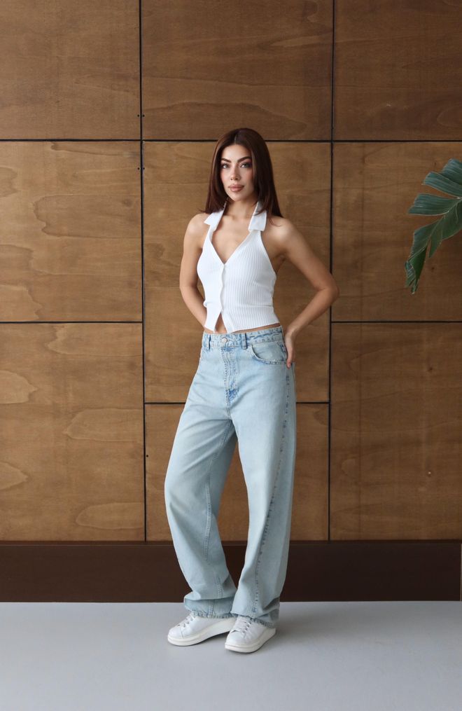 LACARINO Blauwe Casual Mom Jeans Met Wijde Pijp En Hoge Taille (Blue Casual Mom Jeans With Wide Leg And High Waist) Groothandel Kleding Lounge