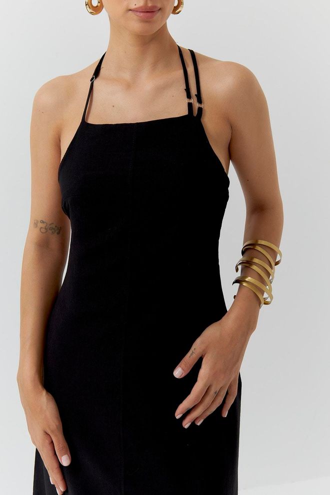 Ilia فستان متوسط الطول بسيور مع فتحة رقبة خلفية أسود ملابس بالجملة كوكتيل