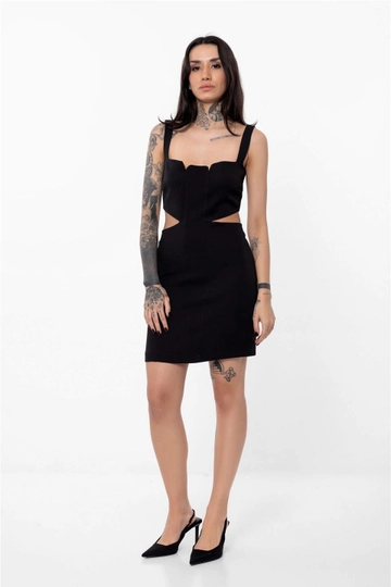 Ein Bekleidungsmodell aus dem Großhandel trägt  Minikleid - Schwarz
, türkischer Großhandel Kleid von Lefon