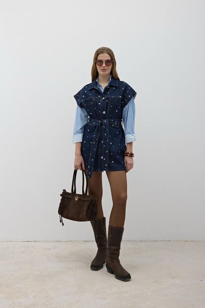 Levure Spijkervest Met Tailleriem En Knopen Aan De Voorkant Rins Wash Navy Groothandel Kleding Casual