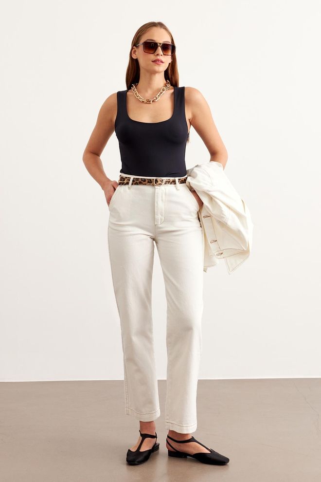 Levure Pantalones De Gabardina Con Detalle De Cinturón De Leopardo Color Crudo Ropa al por mayor Casual