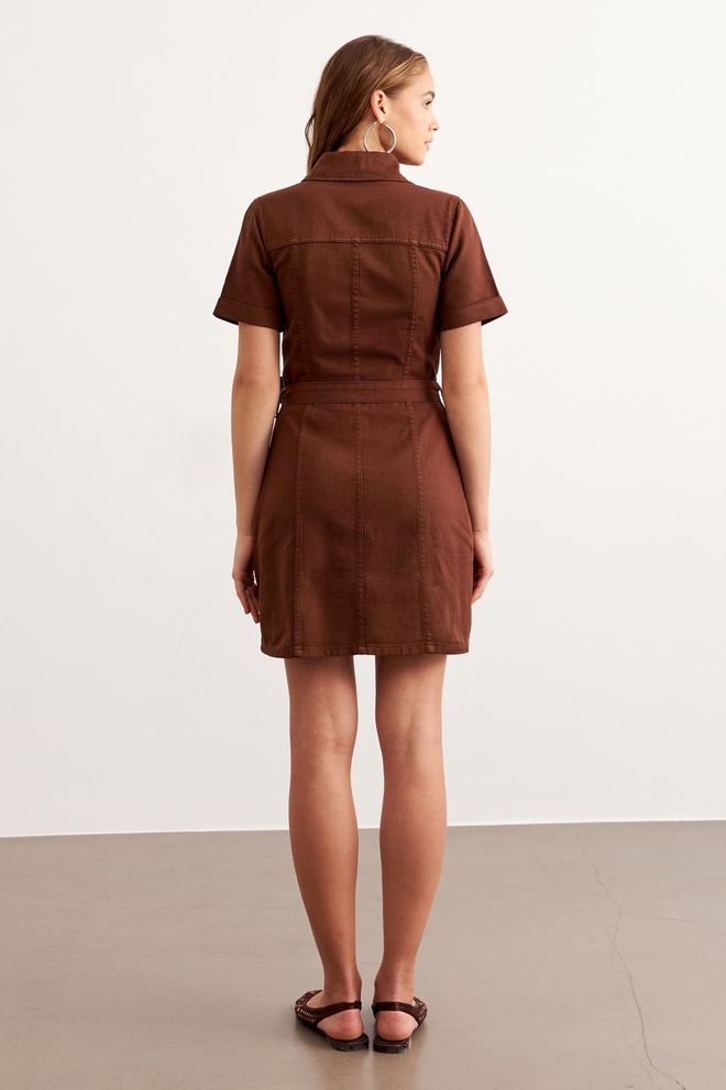 Levure Коричневое Платье Из Габардина На Пуговицах С Поясным Ремнем Оптовая продажа одежды Весна