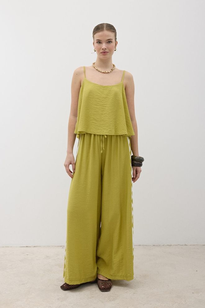 Levure Waterstone Detailed Blouse Oil Green Wholesale Clothing Casual