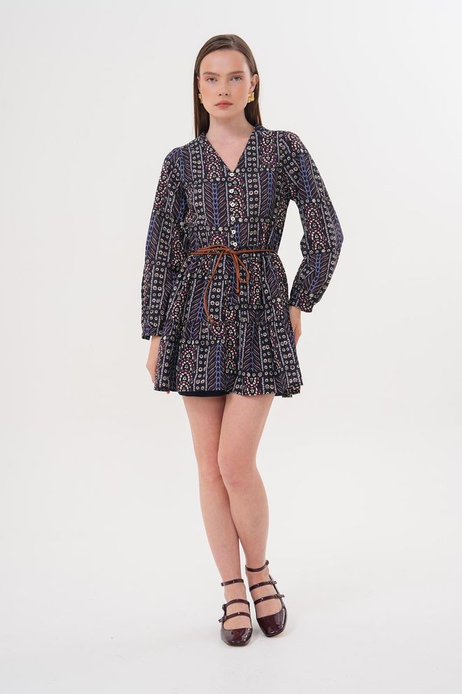 Levure Korte Jurk Met Patroon En Leren Riem Groothandel Kleding Casual