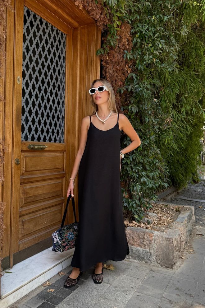 Levure Czarna Maxi Sukienka Halka Z Rękawami Typu Cap Hurtowa sprzedaż odzieży Praca