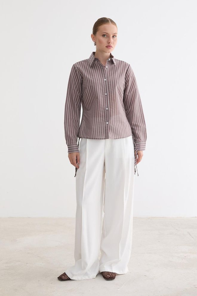 Levure Bruin Gestreept Shirt Met Polohals Groothandel Kleding Casual