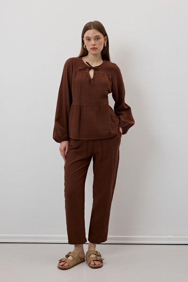 Levure Pantalones Mueslin Salaş Con Cintura Elástica Para Mujer Color Marrón Ropa al por mayor Casual