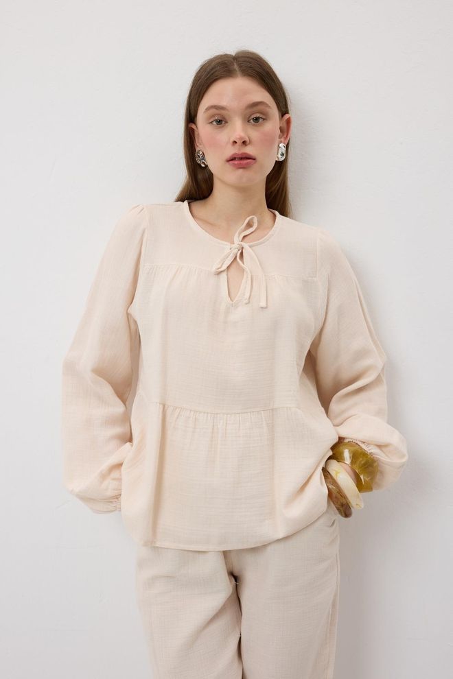 Levure Blusa Mueslin Con Lacci Stone Abbigliamento all'ingrosso Casuale
