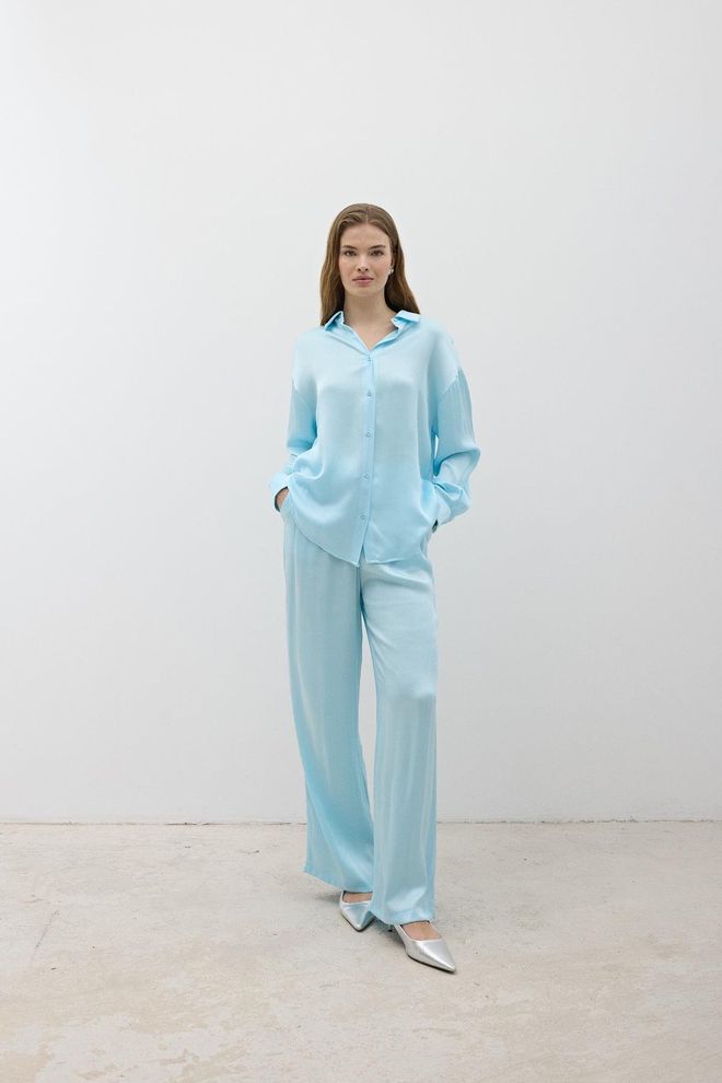 Levure Moteriški Sagomis Negabaritiniai Satino Marškinėliai Kūdikiams Mėlyni Didmeninė prekyba drabužiais Išleistuvės