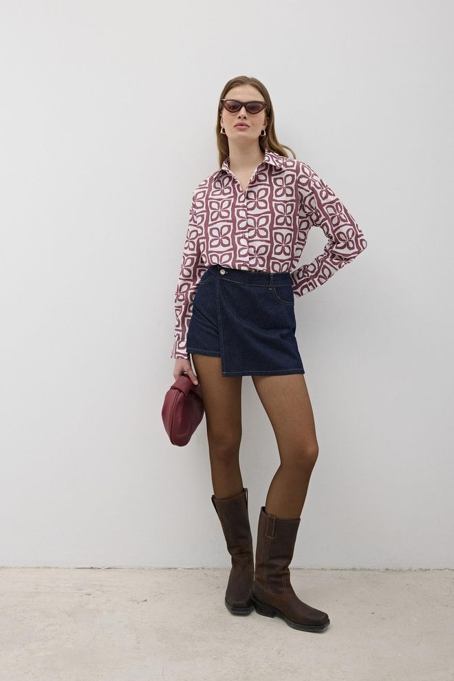 Levure Pantaloncini In Denim Con Cerniera Frontale Con Bottoni E Lavaggio A Costine Navy Abbigliamento all'ingrosso Casuale