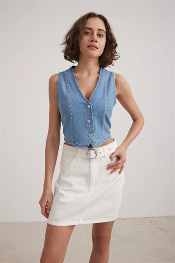 A wholesale clothing model wears  Staple Detailed Denim Vest Blue
, Turkish wholesale Vest of Levure