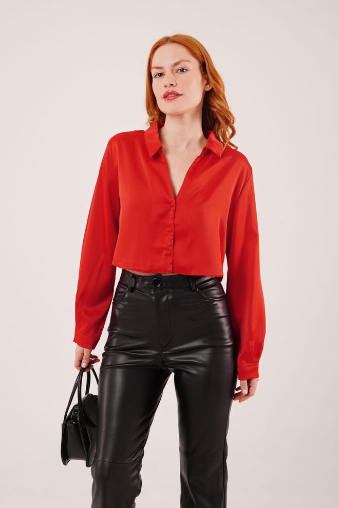 Lustrin Saten Crop Model Toptan Kırmızı Gömlek Toptan Giyim Zarif