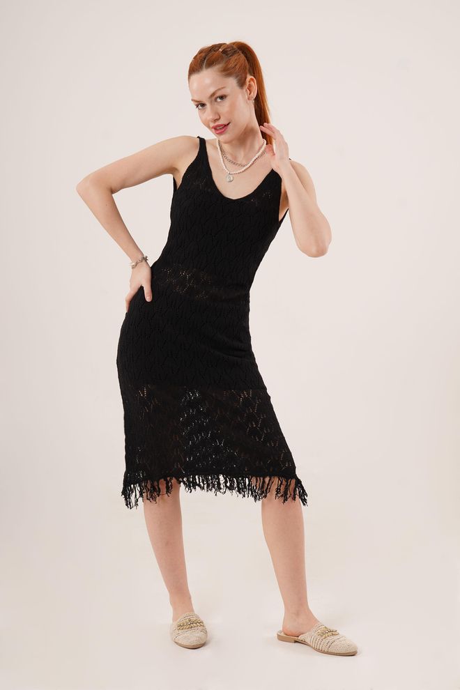 Lustrin Detailné Čierne Veľkoobchodné Šaty S Prelamovanými Strapcami S Výstrihom Veľkoobchod s oblečením Neformálny