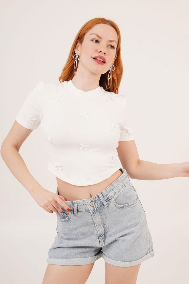 Lustrin T shirt Corta Bianca All'ingrosso Con Dettaglio A Fiocco Abbigliamento all'ingrosso Casuale