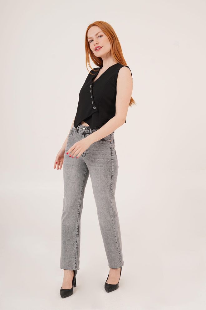 Lustrin V Yaka Düğmeli Üçgen Kesim Toptan Siyah Yelek Toptan Giyim Doğum Günü