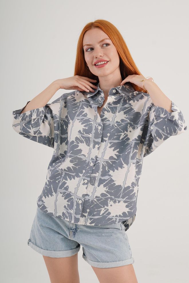 Lustrin Camisa Gris Floral De Corte Oversize Con Cuello Polo Ropa al por mayor Casual