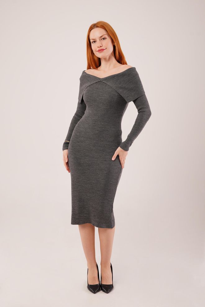 Lustrin Γκρι Κομψό Bodycon Midi Φόρεμα Με Λαιμόκοψη Χωρίς Ωμους Χονδρικό εμπόριο ενδυμάτων Απλό
