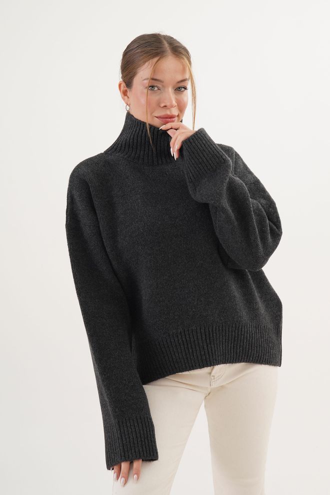 Lustrin Grijs Oversized Trui Met Schildpad Nek Groothandel Kleding Bescheiden