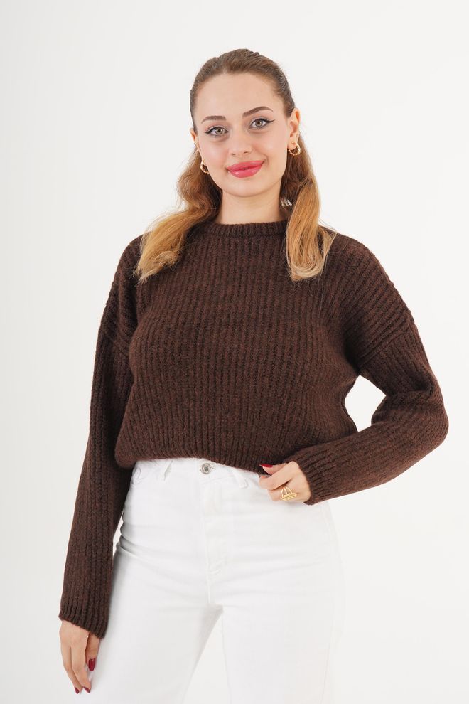 Lustrin Καφέ Πουλόβερ Με Oversized Εφαρμογή Και Στρογγυλή Λαιμόκοψη Χονδρικό εμπόριο ενδυμάτων Casual