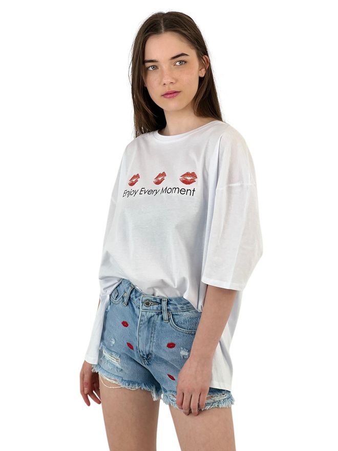 MISS POEM Every Moment” Lip Printed White Oversize T Shirt Wholesale Clothing 9