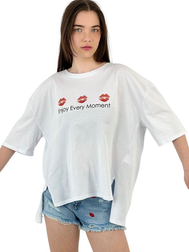MISS POEM Every Moment” Lip Printed White Oversize T Shirt Wholesale Clothing Dating