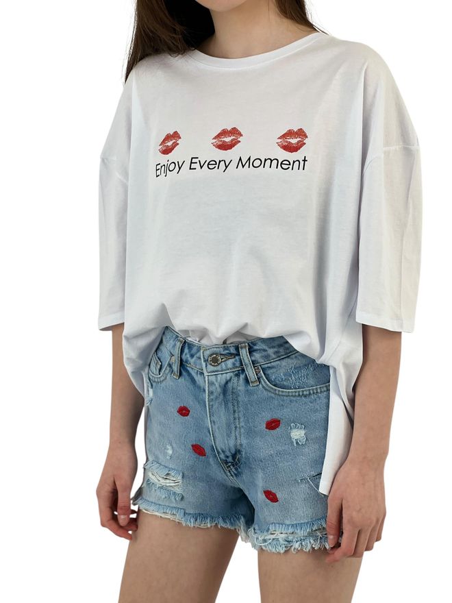 MISS POEM Every Moment” Lip Printed White Oversize T Shirt Wholesale Clothing 8