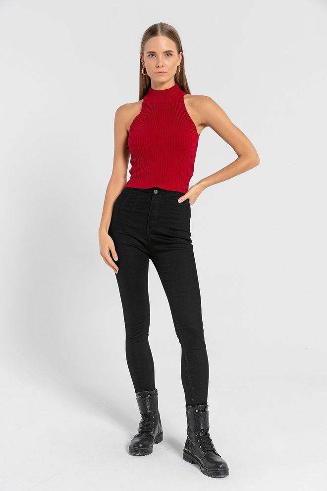 MISS POEM Red Sexy Slim Fit Sleeveless High Neck Sweater Wholesale Clothing Casual