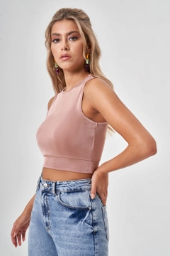 A wholesale clothing model wears MZC10116 - Sirius Alpha Crop - Beige, Turkish wholesale Crop Top of MZL Collection