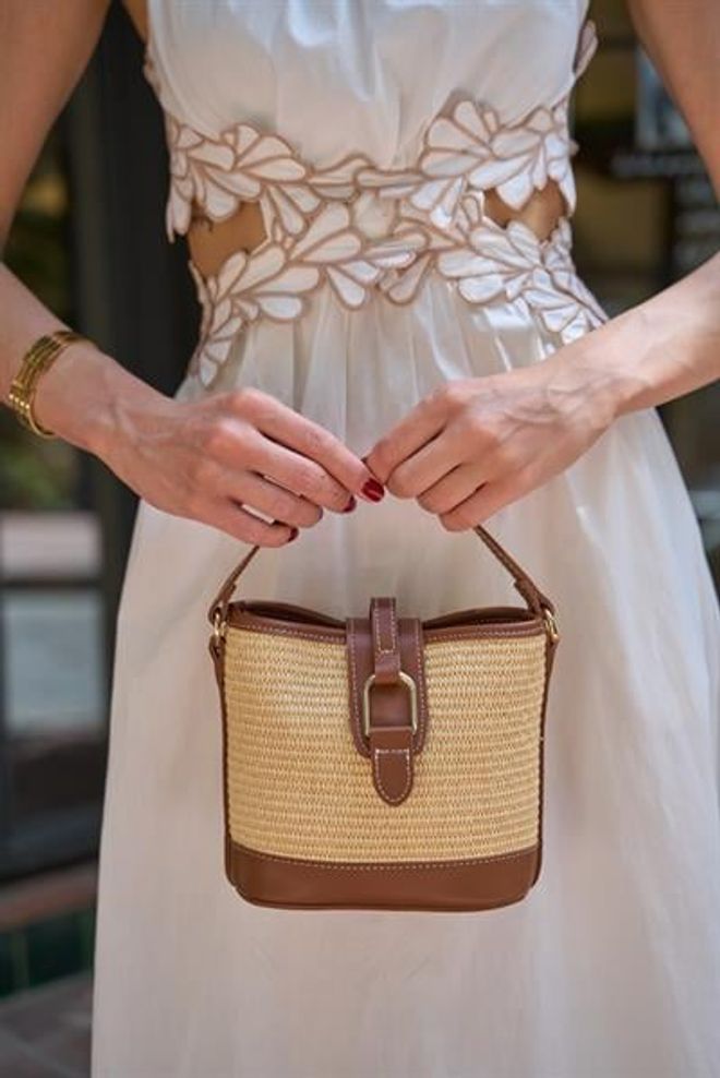 Madamra Modernes Design Taba Mesh Hand Und Schultertasche Mit Schnalle Großhandelskleidung 0