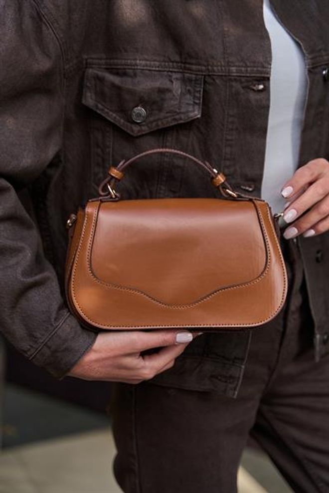 Madamra Cross Strap Hand And Shoulder Bag With Lid Taba Wholesale Clothing 4