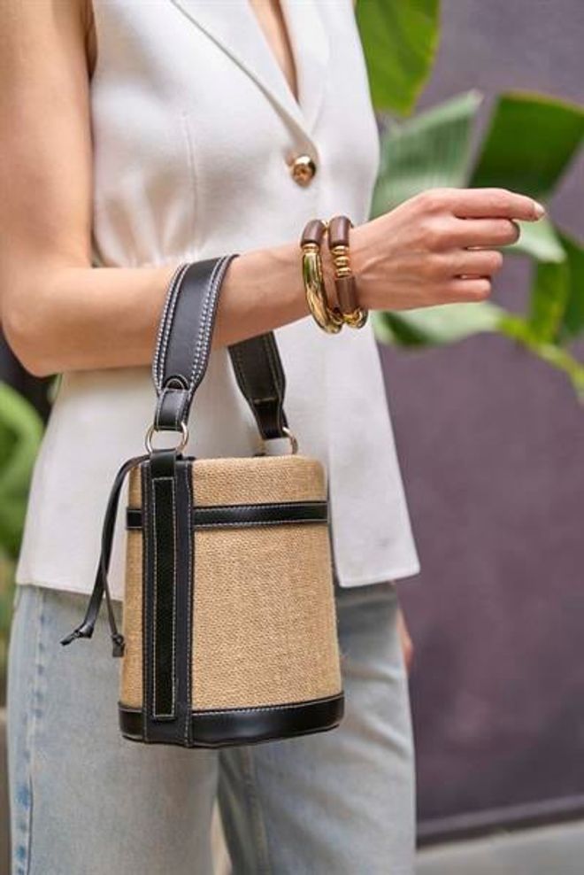 Madamra Kontrast Dikişli Kova El Ve Omuz Çanta Siyah Hasır Toptan Giyim 1
