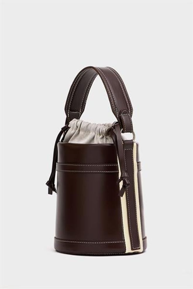 Madamra Kahverengi Kadın Kova Çanta Kontrast Dikiş Detaylı El Ve Omuz Taşıma Tasarımı Toptan Giyim 1