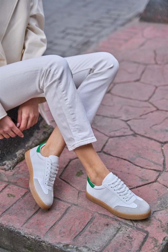 Madamra Tênis Com Logotipo Detalhado Branco verde Roupas por atacado 0