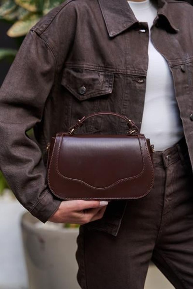 Madamra Cross Strap Hand And Shoulder Bag With Lid Brown Wholesale Clothing 4