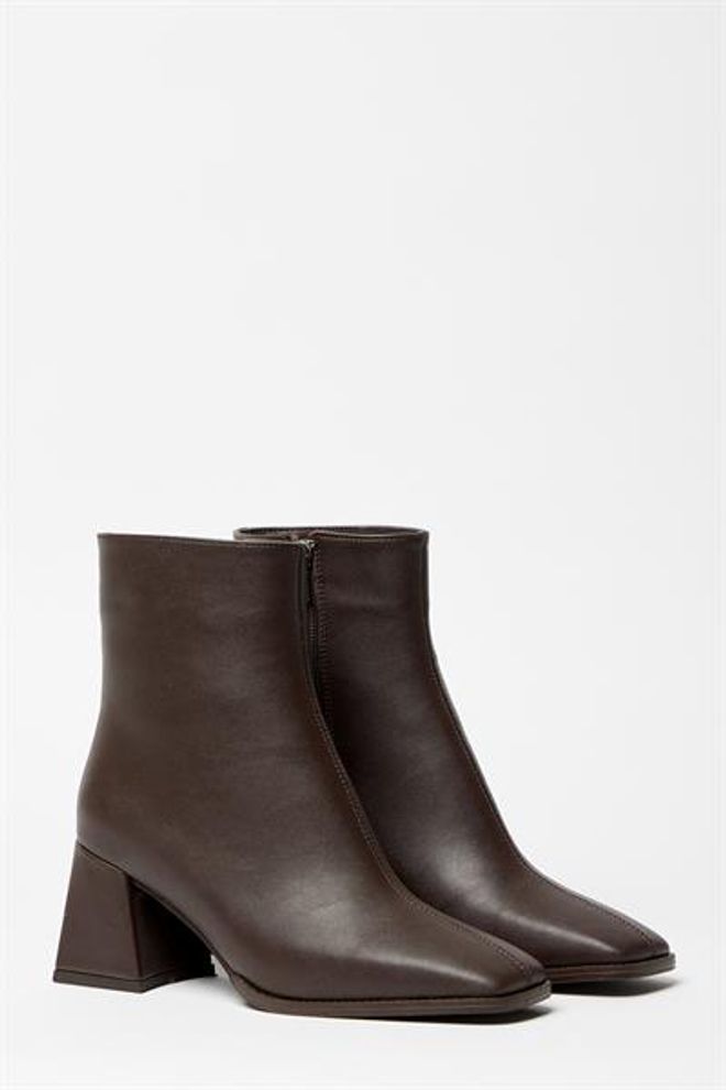 Madamra Stivali Marroni E Tacchi Con Punta A Bottone E Cerniera In Pelle PU A Contrasto Elegante Abbigliamento all'ingrosso 5