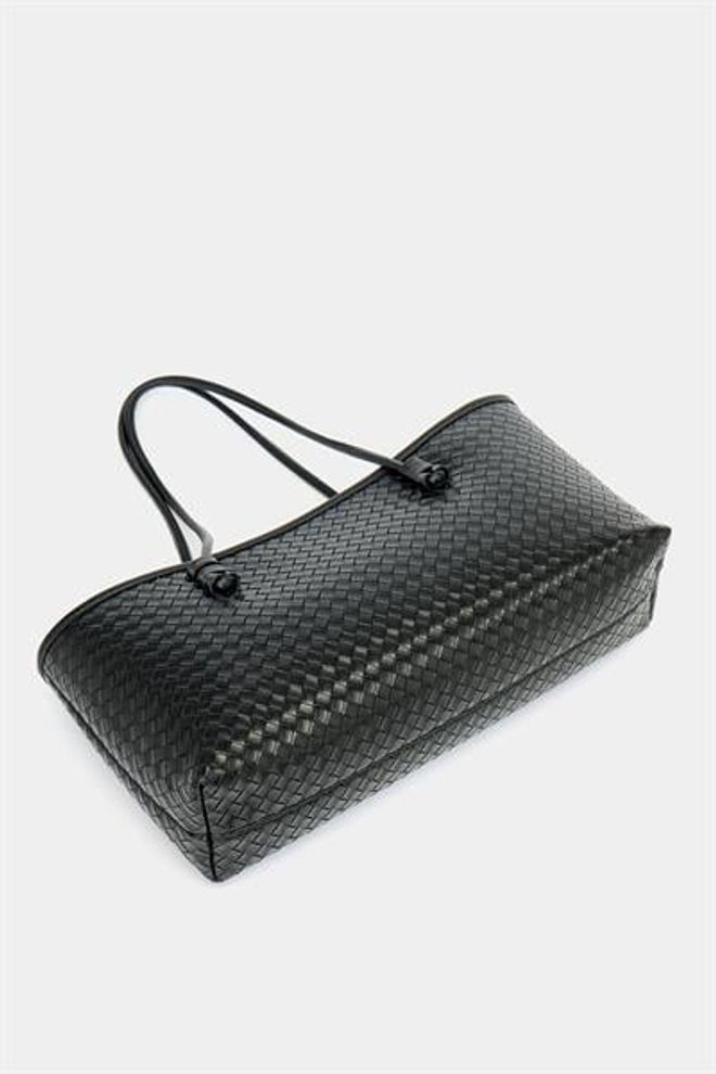 Madamra Mesh Pattern Pu Leather Hand And Shoulder Bag — Elegant Wide Form Black Wholesale Clothing 2
