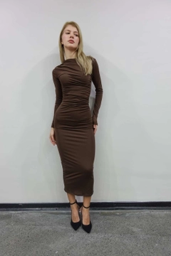 A wholesale clothing model wears 10026-dress-brown, Turkish wholesale Dress of Maestro Woman