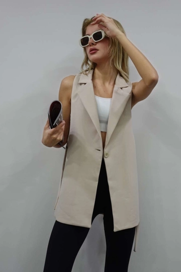 A wholesale clothing model wears  Vest
, Turkish wholesale Vest of Maestro Woman