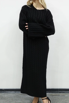A wholesale clothing model wears mae10044-knitwear-dress-black, Turkish wholesale Dress of Maestro Woman