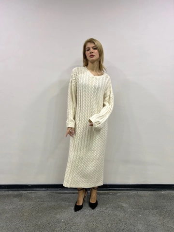 A wholesale clothing model wears  Knitwear Dress - Beige
, Turkish wholesale Dress of Maestro Woman