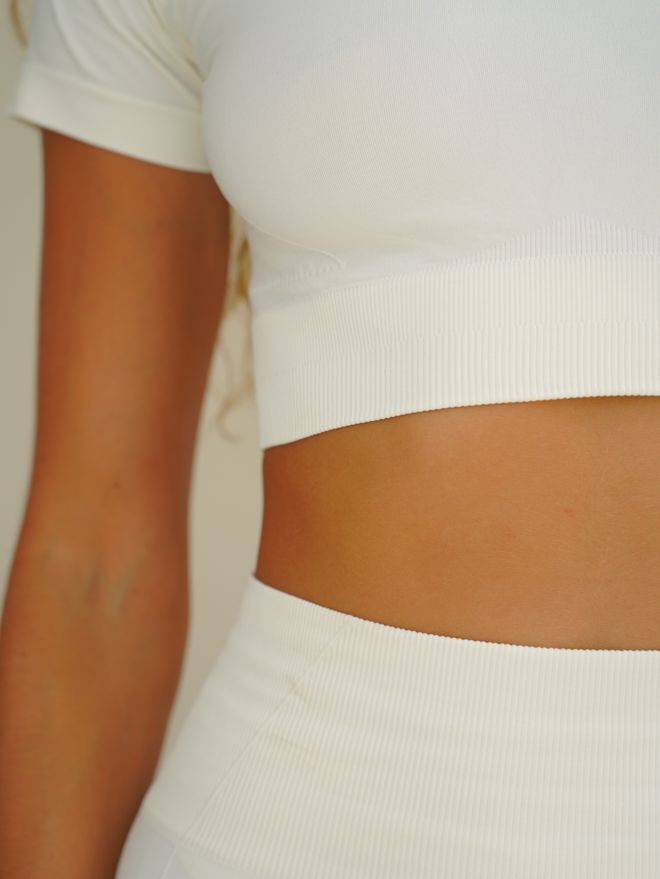 Mai Collection Rufus Beige Short Sleeve Crop Top Wholesale Clothing Elastane